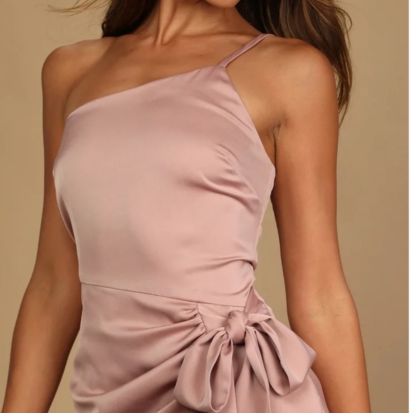 NWT! LULUS MINI DRESS! - Picture 2 of 12